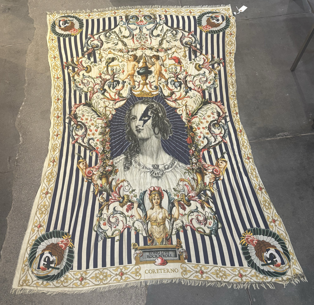 Coreterno Scarf